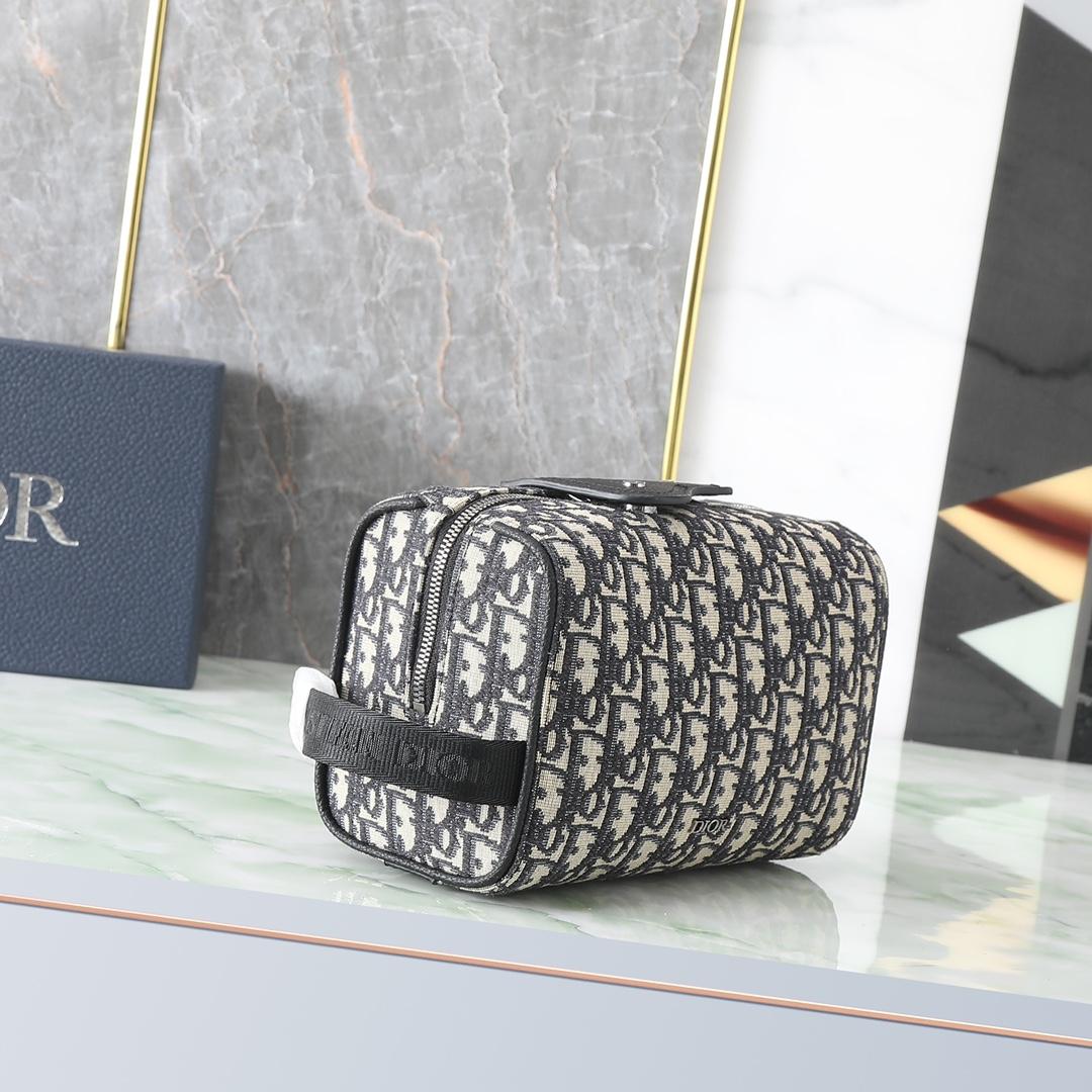 D I O R Dior Lingot Toiletry 레플리카 35번 이미지 - Bag | 세미샵 레플리카 사이트