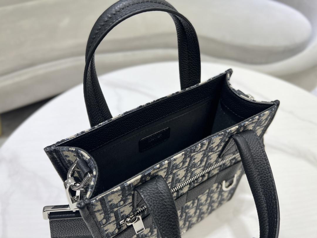 D I O R Dior North - South Tote 레플리카 15번 이미지 - Bag | 세미샵 레플리카 사이트