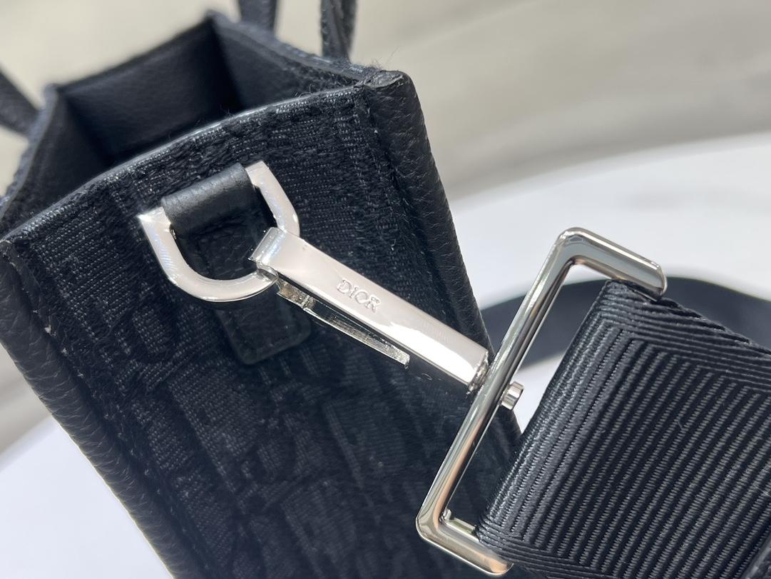 D I O R Dior North - South Tote 레플리카 22번 이미지 - Bag | 세미샵 레플리카 사이트