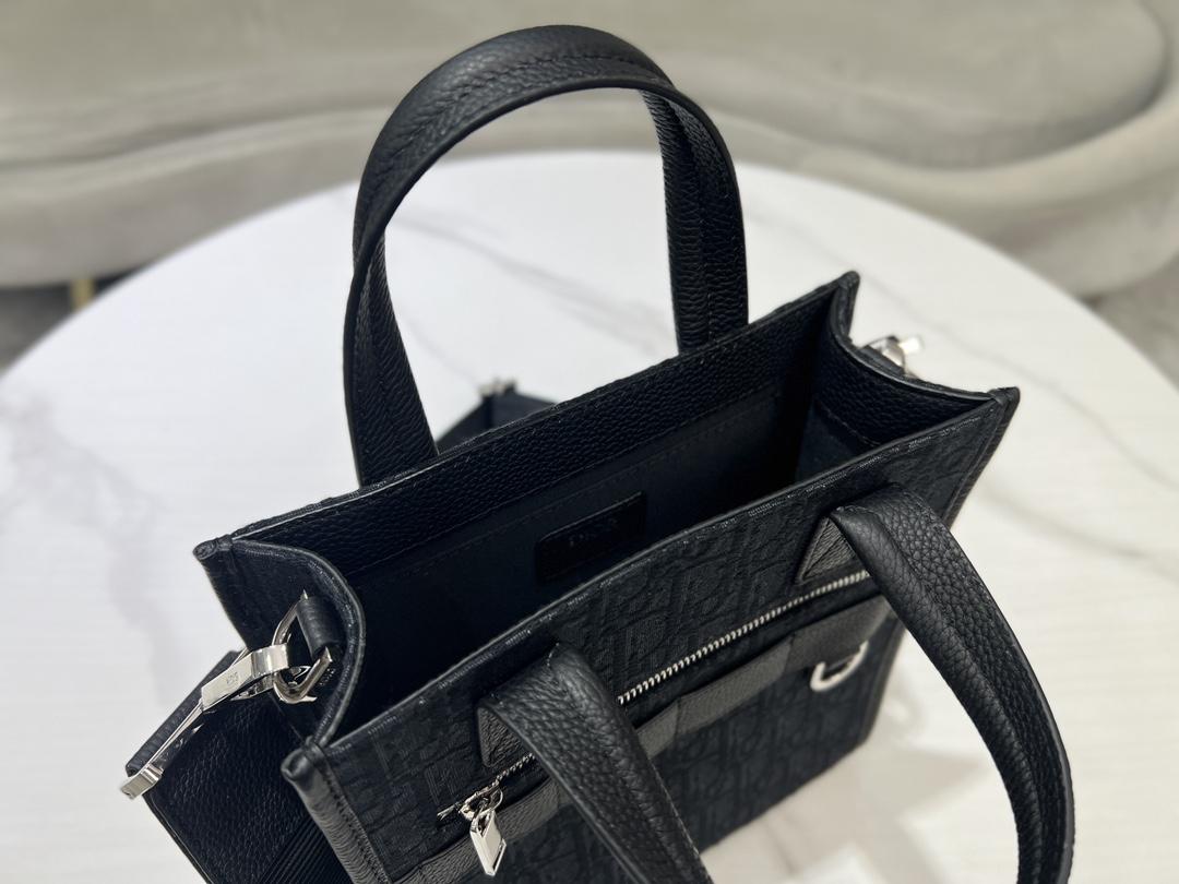 D I O R Dior North - South Tote 레플리카 23번 이미지 - Bag | 세미샵 레플리카 사이트