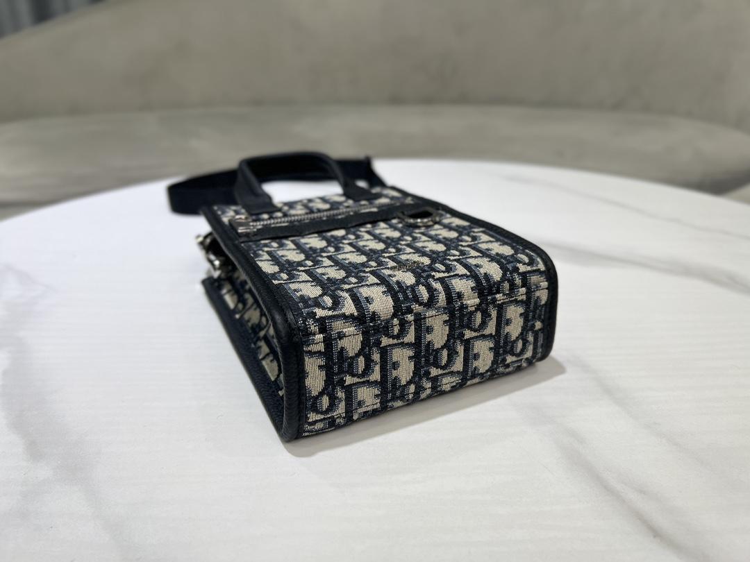 D I O R Dior North - South Tote 레플리카 28번 이미지 - Bag | 세미샵 레플리카 사이트