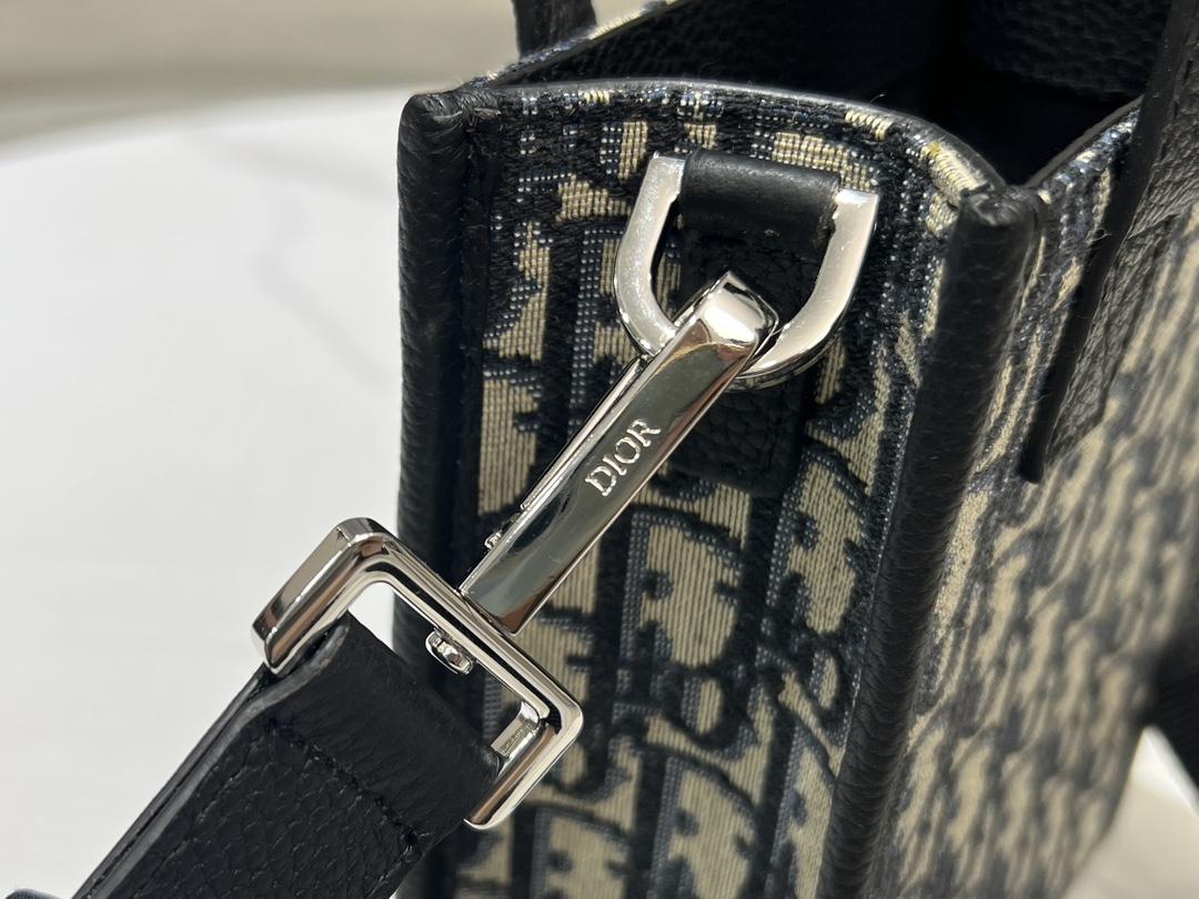 D I O R Dior North - South Tote 레플리카 30번 이미지 - Bag | 세미샵 레플리카 사이트