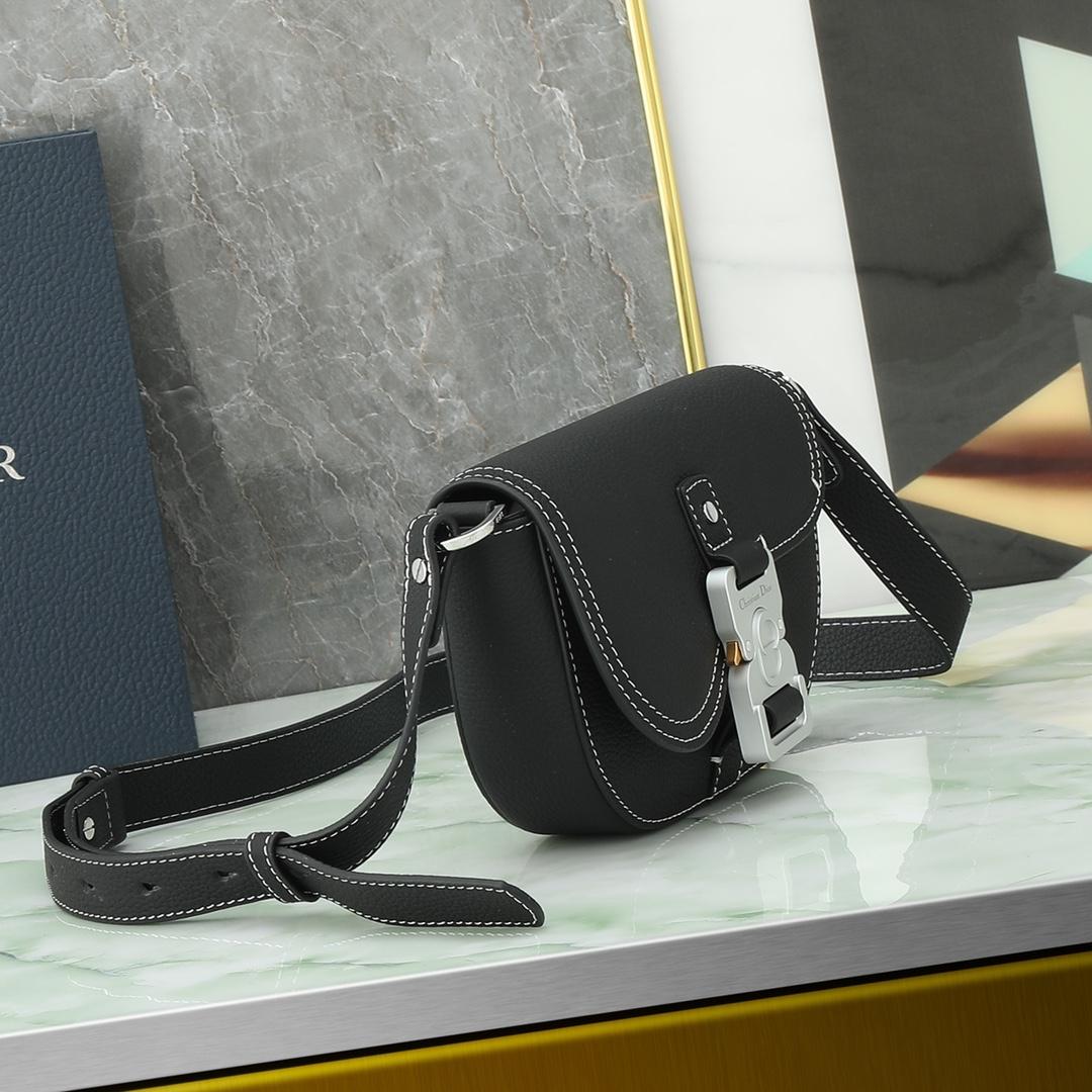 D I O R Dior Saddle Mini Flap Messenger 레플리카 3번 이미지 - Bag | 세미샵 레플리카 사이트