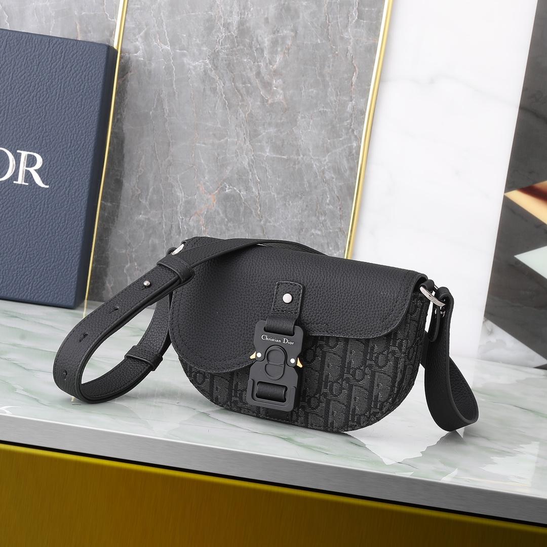 D I O R Dior Saddle Mini Flap Messenger 레플리카 9번 이미지 - Bag | 세미샵 레플리카 사이트