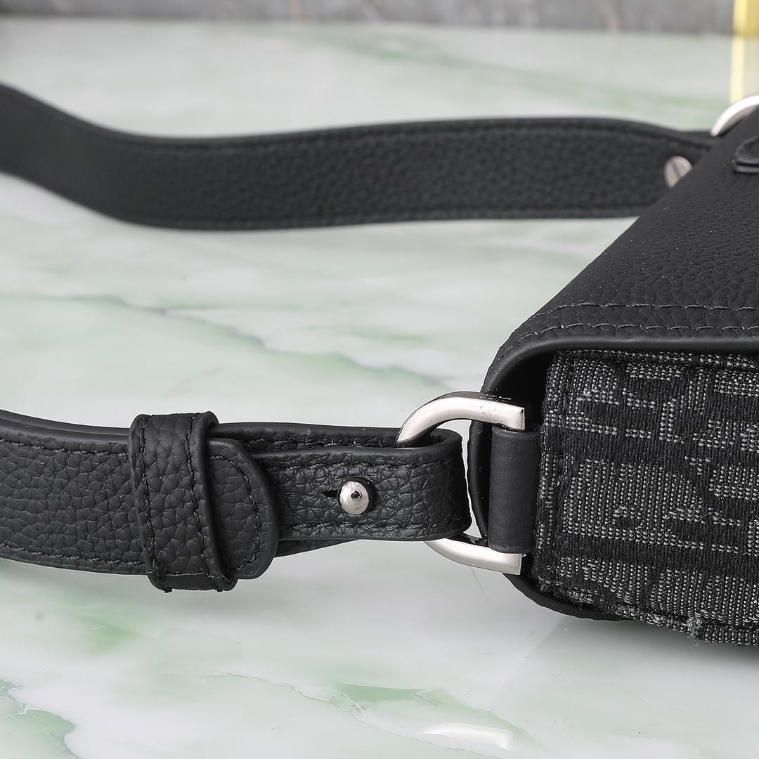 D I O R Dior Saddle Mini Flap Messenger 레플리카 14번 이미지 - Bag | 세미샵 레플리카 사이트