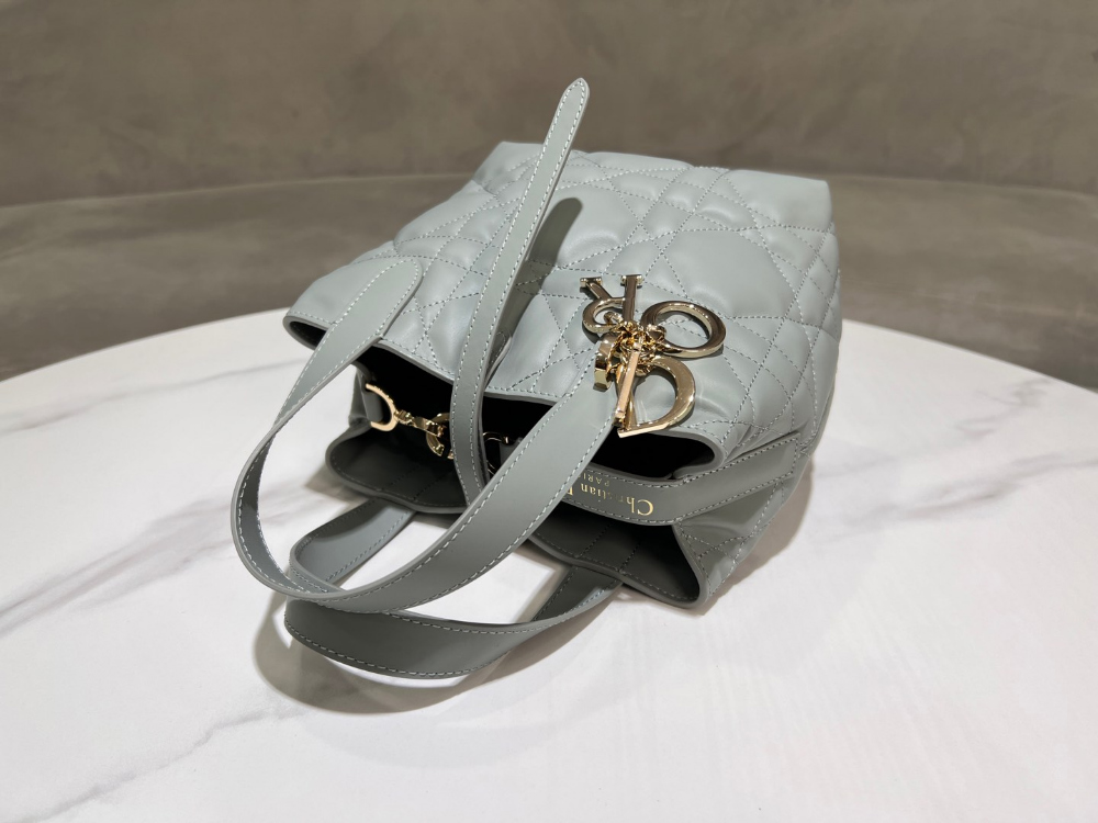 D I O R Dior Toujours Vertical Small 레플리카 4번 이미지 - Bag | 세미샵 레플리카 사이트