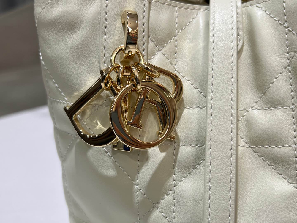 D I O R Dior Toujours Vertical Small 레플리카 24번 이미지 - Bag | 세미샵 레플리카 사이트