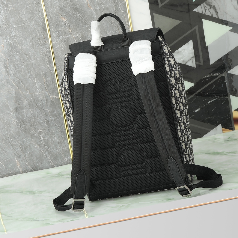 D I O R Saddle Backpack With Flap 레플리카 2번 이미지 - Bag | 세미샵 레플리카 사이트
