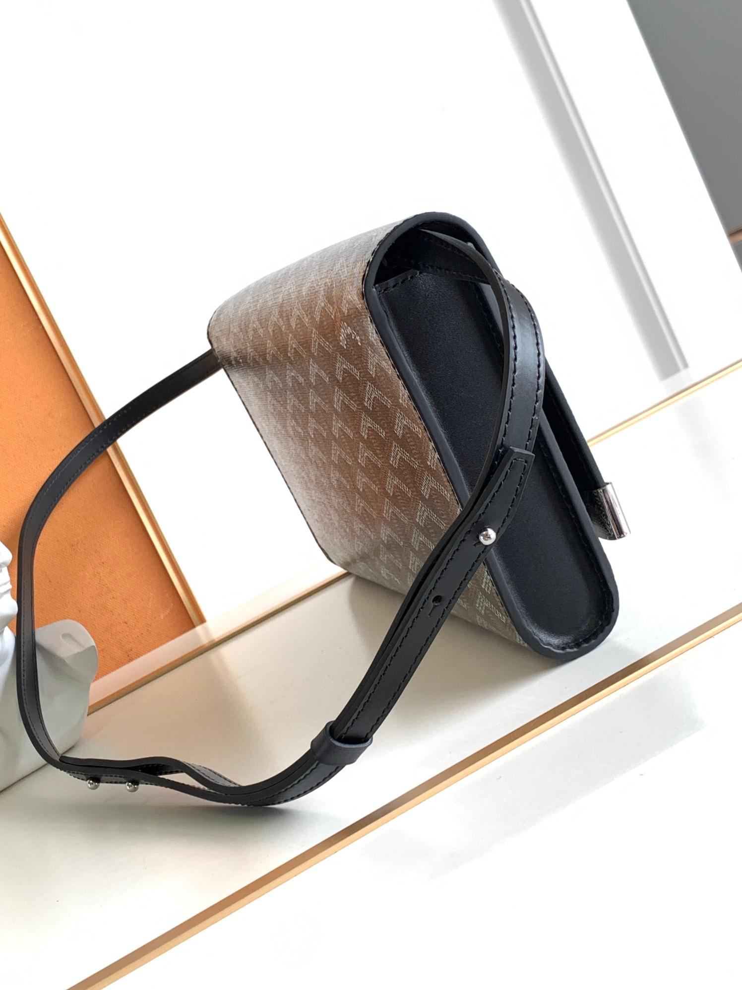 G O Y A R D Goyard Monte Carlo Clutch PM 레플리카 59번 이미지 - Bag | 세미샵 레플리카 사이트