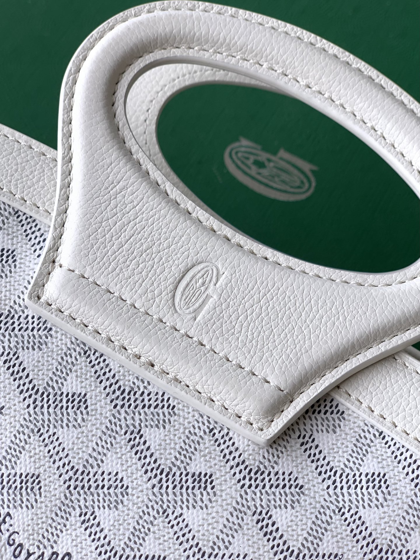 고야드 미니 벨루가 " 10 Color " 60번 이미지