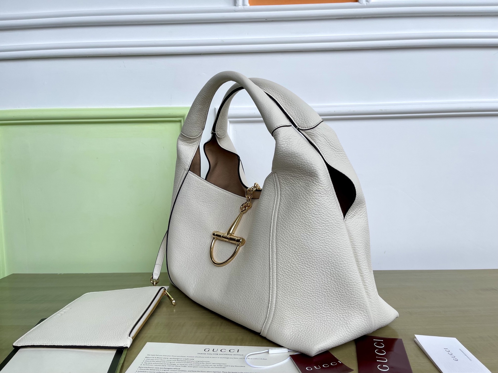 Gucci 구찌 소프트비트 맥시 숄더백 레플리카 3번 이미지 - Bag | 세미샵 레플리카 사이트