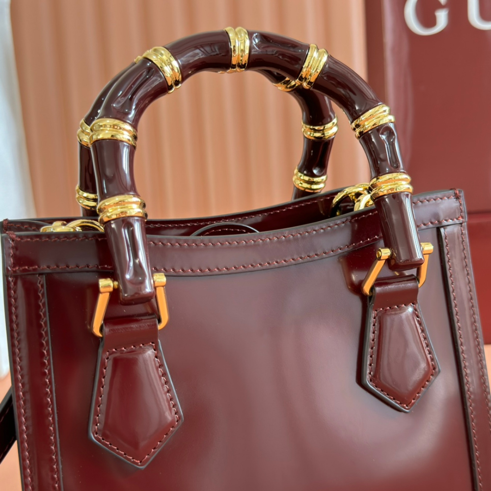 Gucci Gucci Diana Small Tote 레플리카 15번 이미지 - Bag | 세미샵 레플리카 사이트