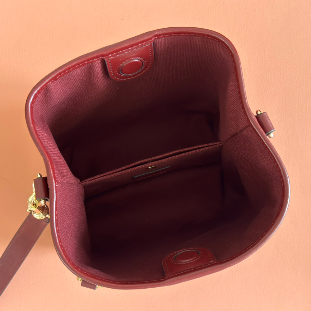 Gucci Gucci GG Emblem Bucket 레플리카 8번 이미지 - Bag | 세미샵 레플리카 사이트