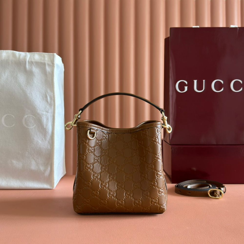 Gucci Gucci GG Emblem Bucket 레플리카 1번 이미지 - Bag | 세미샵 레플리카 사이트