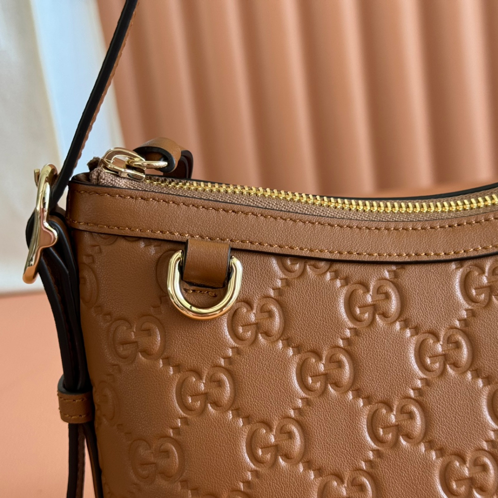 Gucci Gucci GG Emblem Shoulder 레플리카 20번 이미지 - Bag | 세미샵 레플리카 사이트