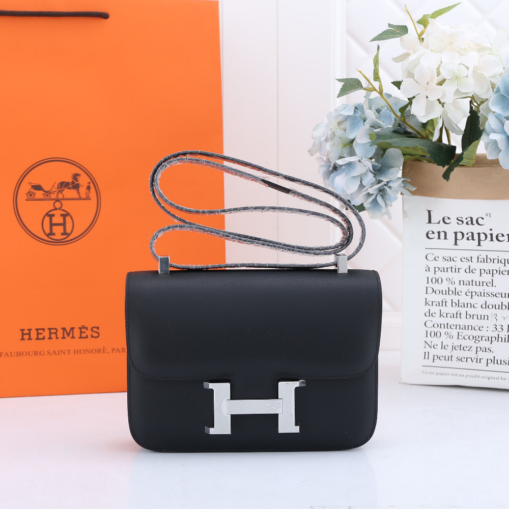 Hermes Constance 24