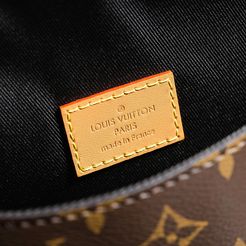 루이비통 루이비통 나노 다이엔 모노그램 레플리카 17번 이미지 - Bag | 세미샵 레플리카 사이트