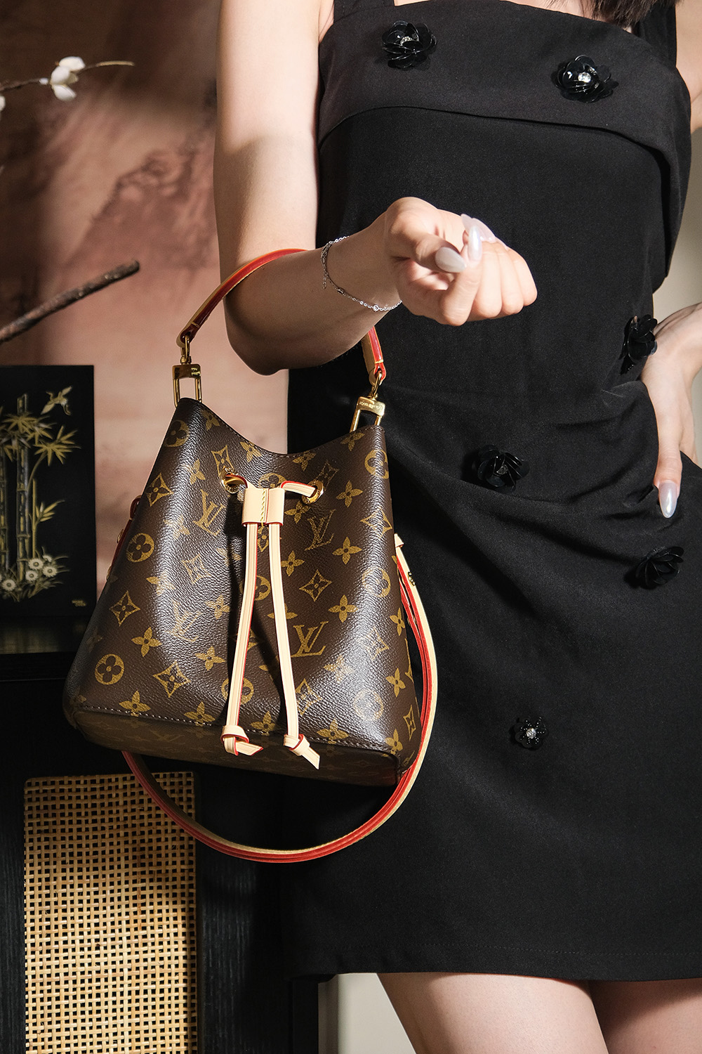 루이비통 루이비통 네오노에 BB 모노그램 레플리카 18번 이미지 - Bag | 세미샵 레플리카 사이트