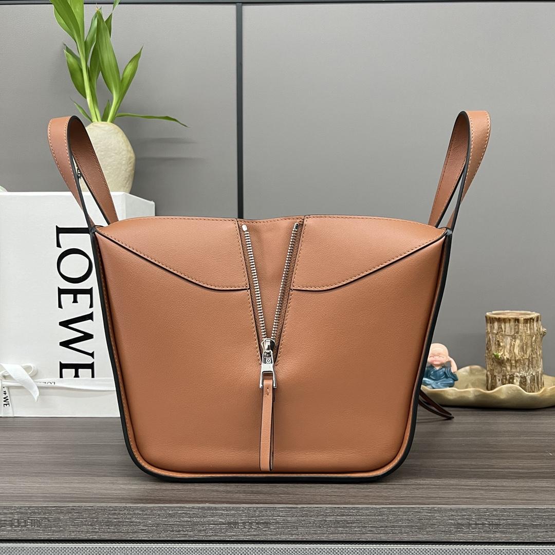 Loewe Loewe Compact Hammock 레플리카 12번 이미지 - Bag | 세미샵 레플리카 사이트