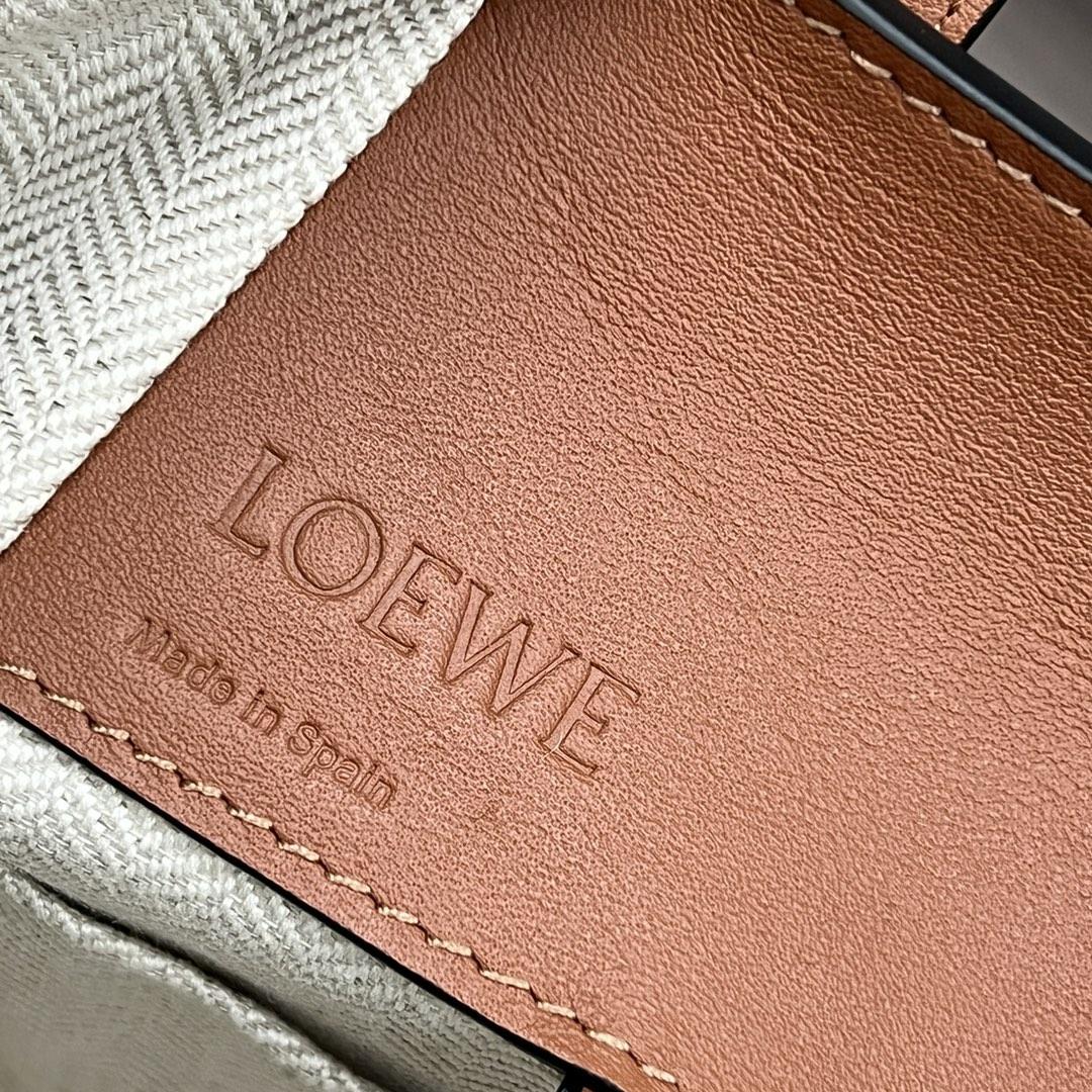 Loewe Loewe Compact Hammock 레플리카 16번 이미지 - Bag | 세미샵 레플리카 사이트