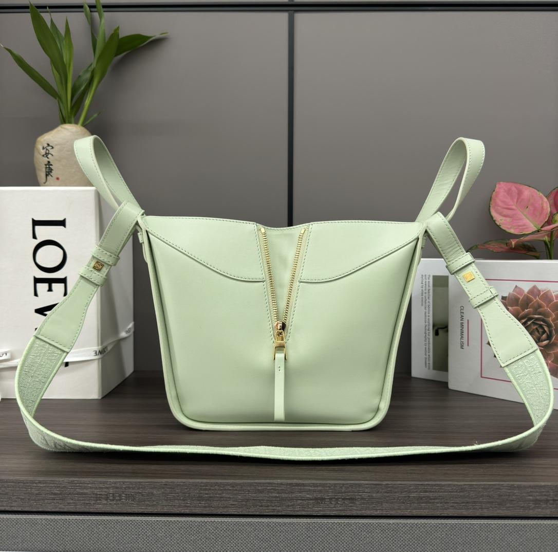 Loewe Loewe Compact Hammock 레플리카 20번 이미지 - Bag | 세미샵 레플리카 사이트