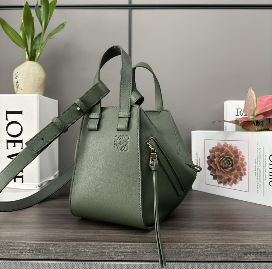 Loewe Loewe Compact Hammock 레플리카 33번 이미지 - Bag | 세미샵 레플리카 사이트