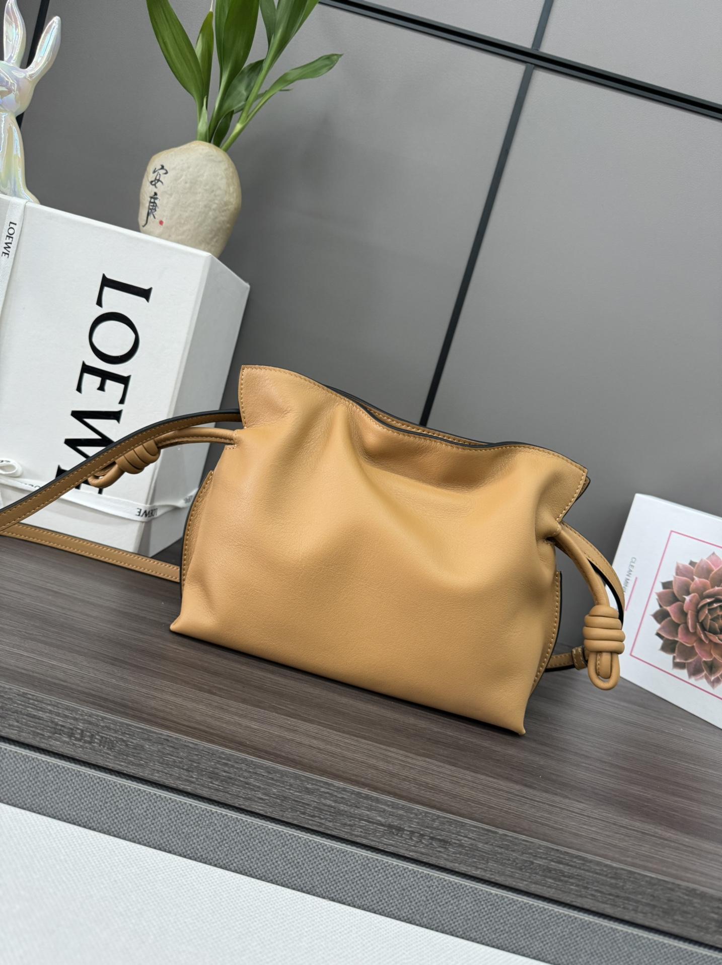 Loewe Loewe Flamenco Clutch 레플리카 10번 이미지 - Bag | 세미샵 레플리카 사이트