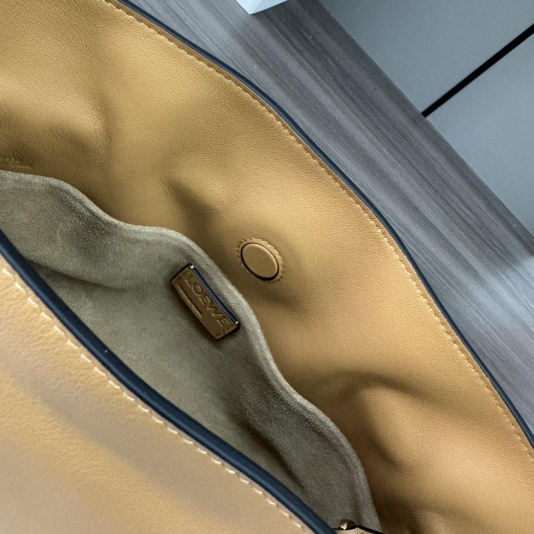 Loewe Loewe Flamenco Clutch 레플리카 15번 이미지 - Bag | 세미샵 레플리카 사이트