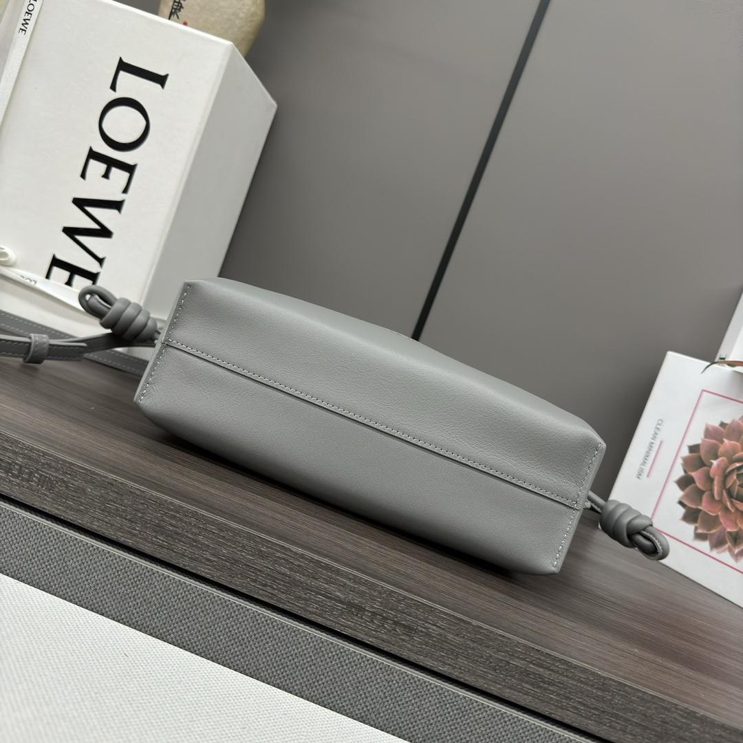 Loewe Loewe Flamenco Clutch 레플리카 20번 이미지 - Bag | 세미샵 레플리카 사이트