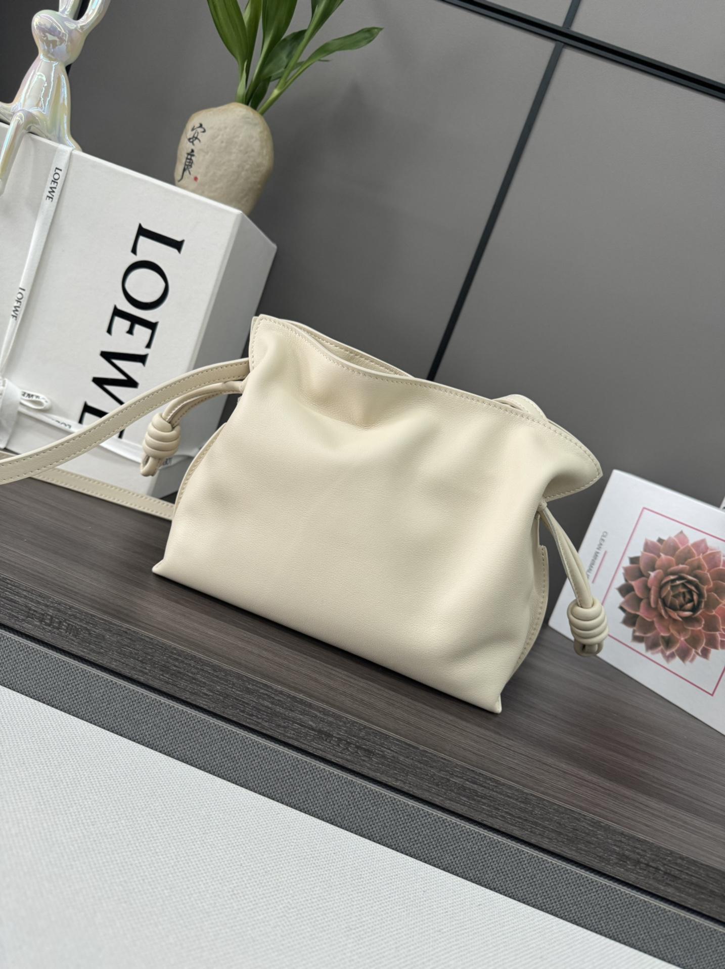 Loewe Loewe Flamenco Clutch 레플리카 34번 이미지 - Bag | 세미샵 레플리카 사이트