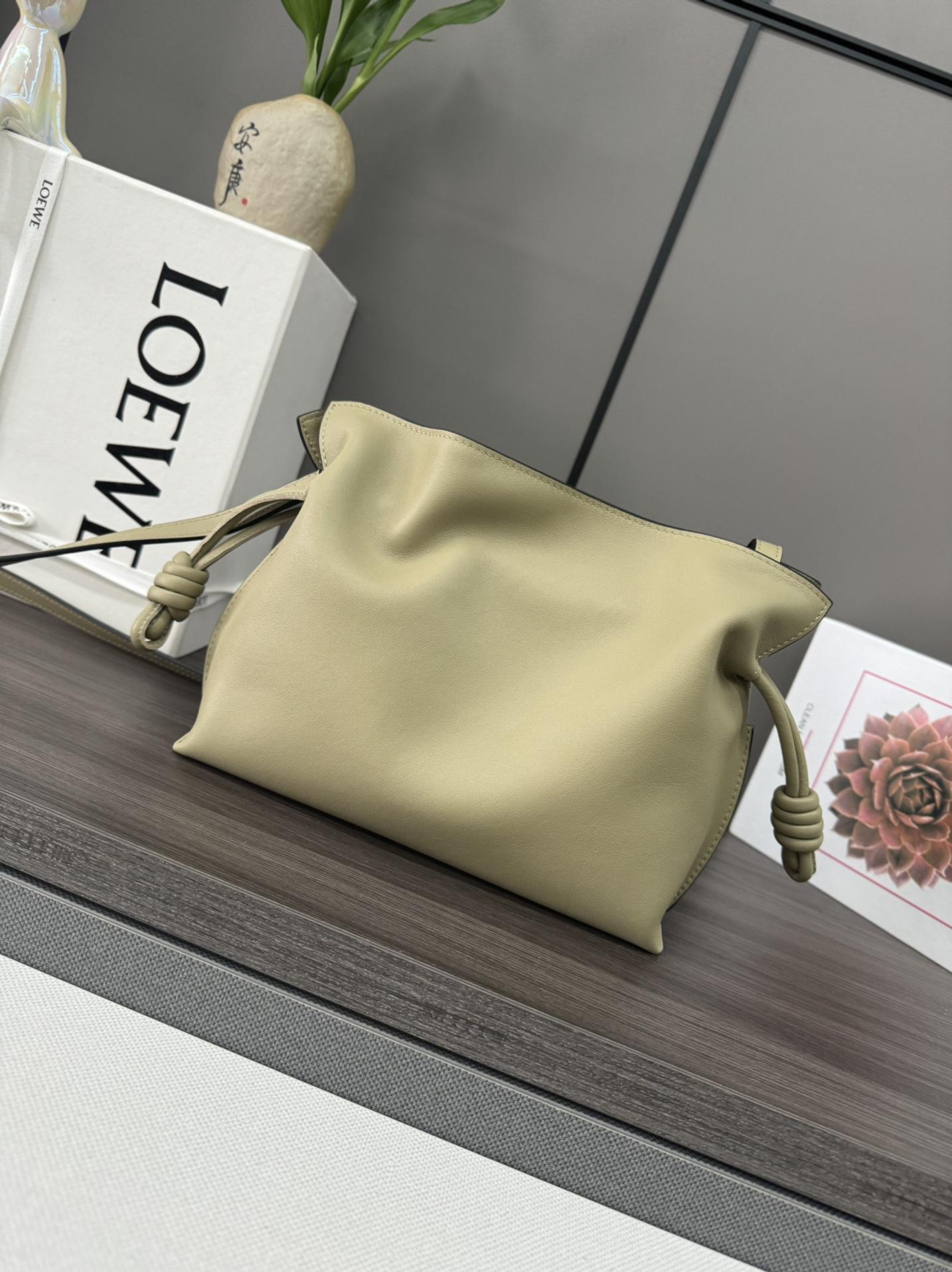 Loewe Loewe Flamenco Clutch 레플리카 42번 이미지 - Bag | 세미샵 레플리카 사이트