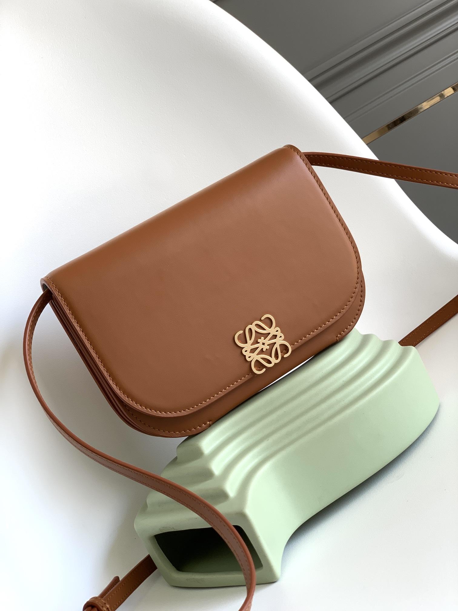 Loewe Loewe Goya Accodion Mini 레플리카 17번 이미지 - Bag | 세미샵 레플리카 사이트