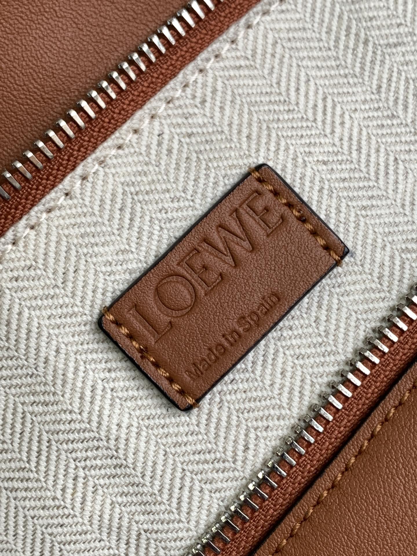 Loewe Loewe Large Puzzle 레플리카 24번 이미지 - Bag | 세미샵 레플리카 사이트