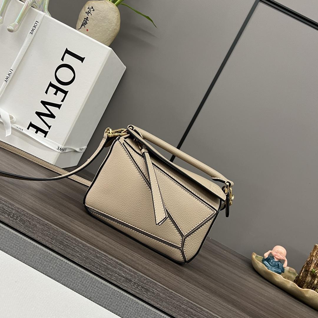 Loewe Loewe Mini Puzzle 레플리카 49번 이미지 - Bag | 세미샵 레플리카 사이트