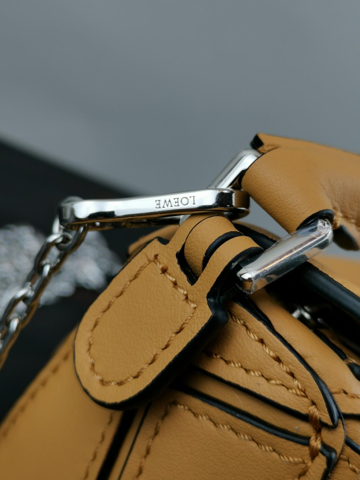 Loewe Loewe Nano Puzzle 레플리카 22번 이미지 - Bag | 세미샵 레플리카 사이트