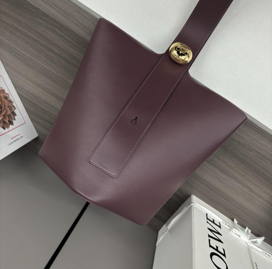 Loewe Loewe Pebble Bucket Medium 레플리카 13번 이미지 - Bag | 세미샵 레플리카 사이트