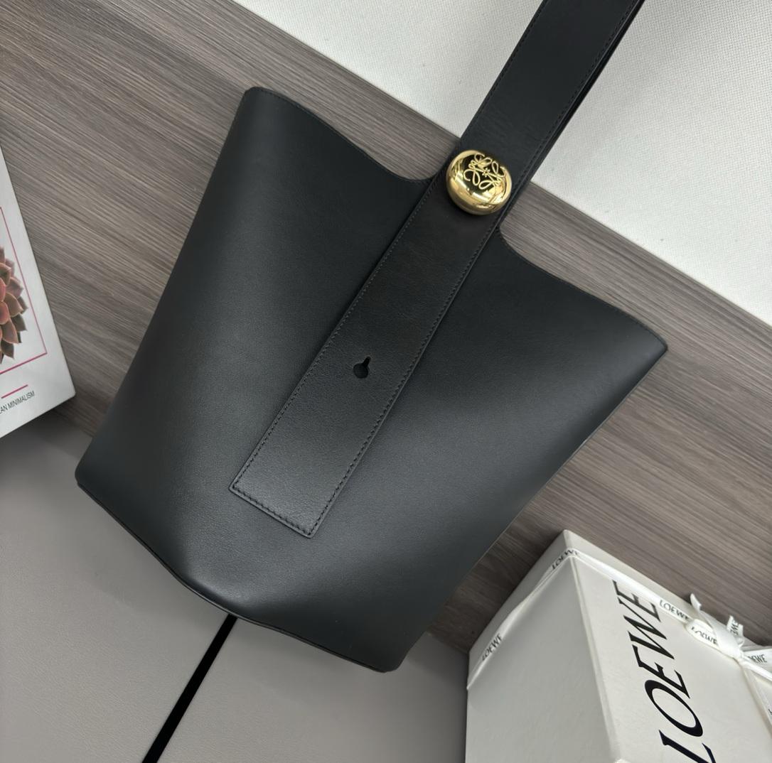 Loewe Loewe Pebble Bucket Medium 레플리카 21번 이미지 - Bag | 세미샵 레플리카 사이트