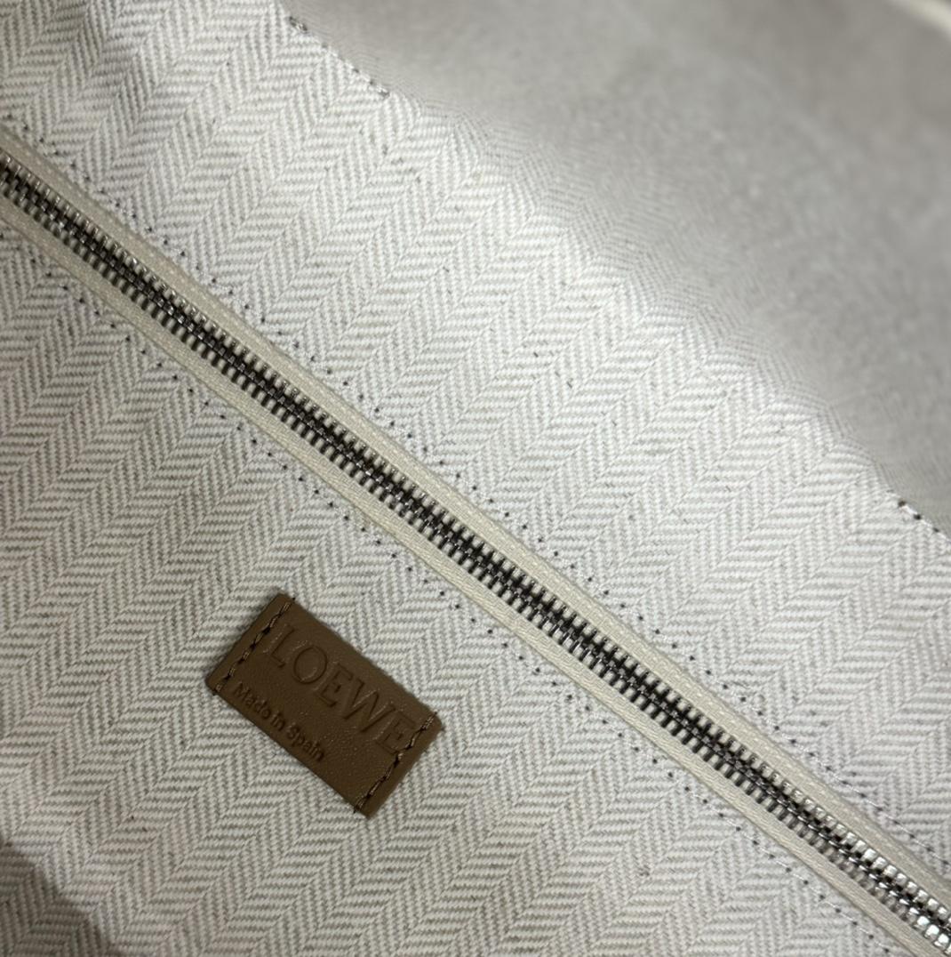 Loewe Loewe Puzzle Fold Weekend 레플리카 16번 이미지 - Bag | 세미샵 레플리카 사이트