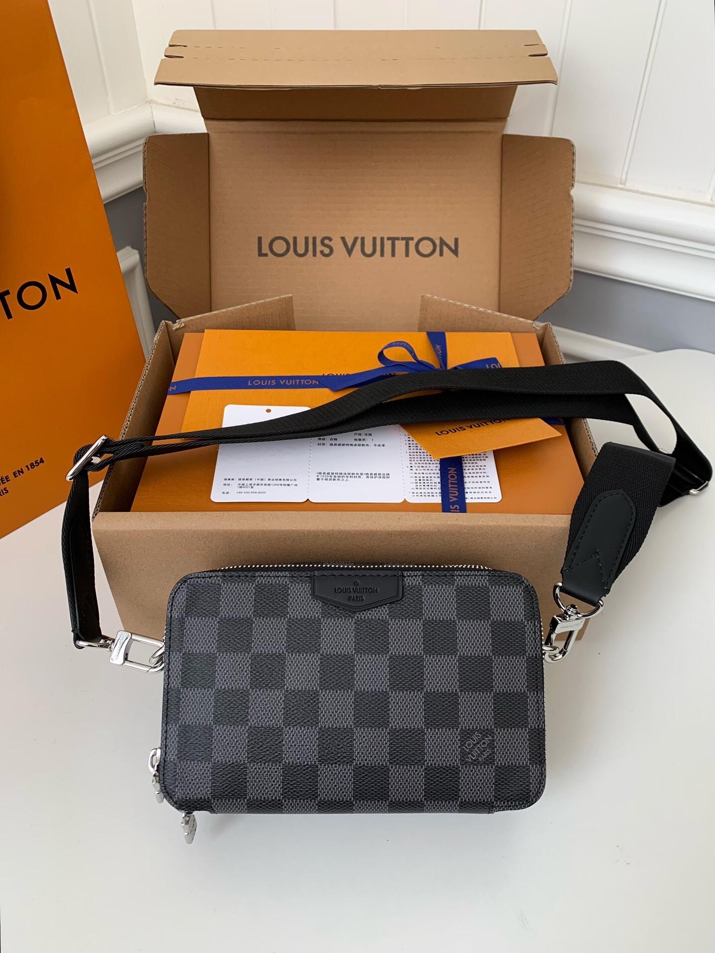 Louis Vuitton Louis Vuitton Alpha Wearable Wallet 레플리카 1번 이미지 - Bag | 세미샵 레플리카 사이트