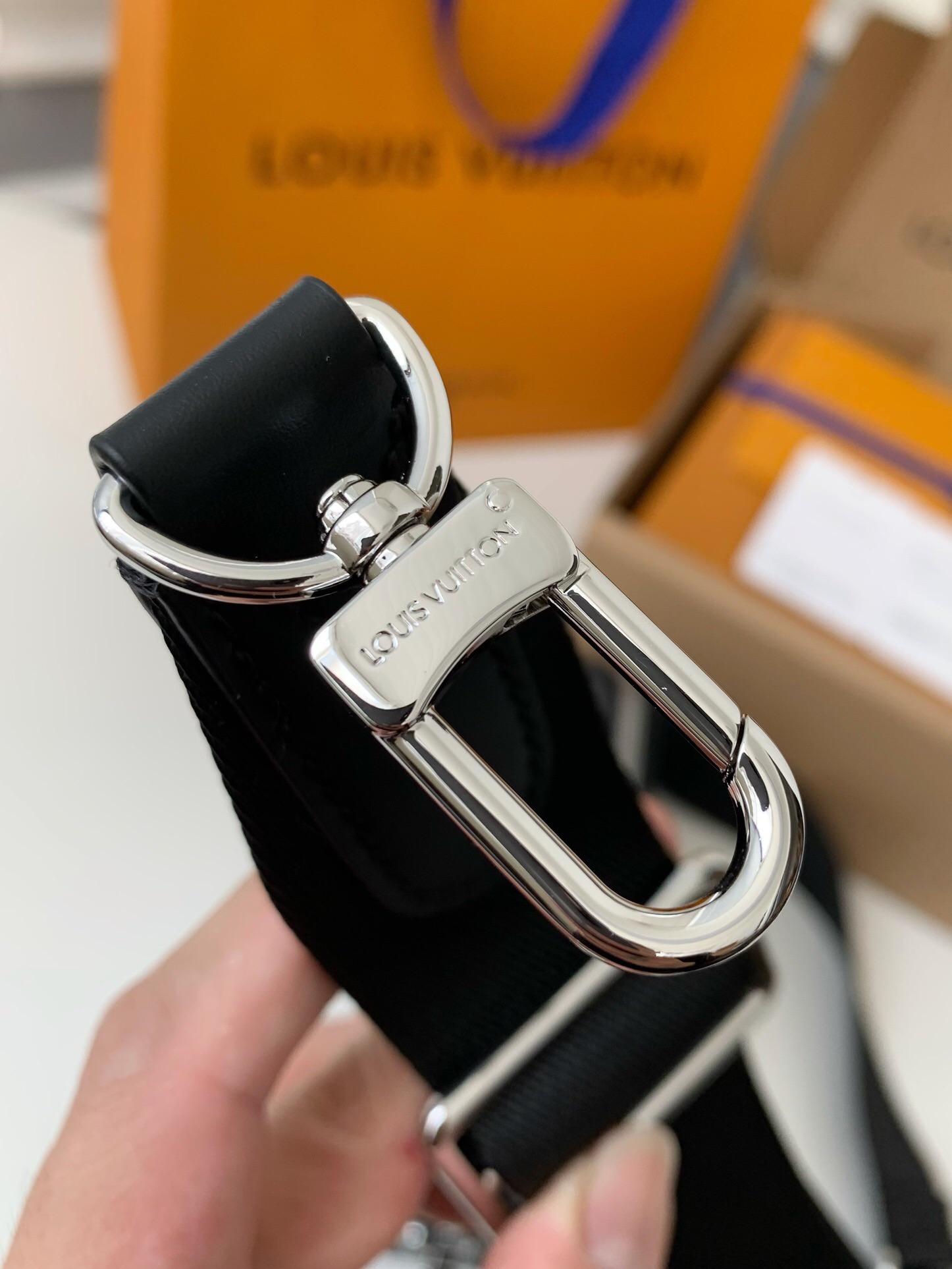 Louis Vuitton Louis Vuitton Alpha Wearable Wallet 레플리카 6번 이미지 - Bag | 세미샵 레플리카 사이트