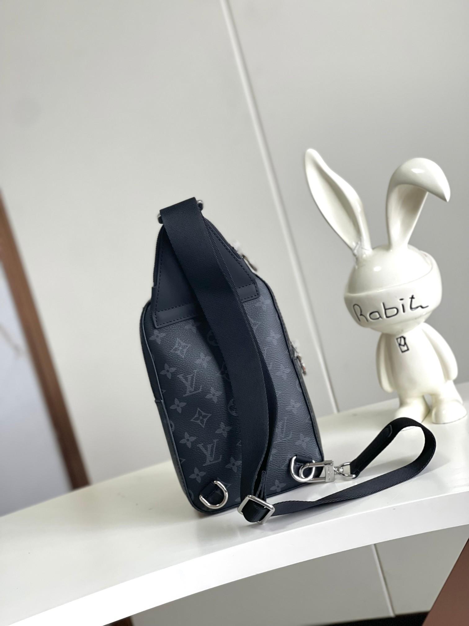 Louis Vuitton Louis Vuitton Avenue Sling PM Monogram Eclipse 레플리카 2번 이미지 - Bag | 세미샵 레플리카 사이트