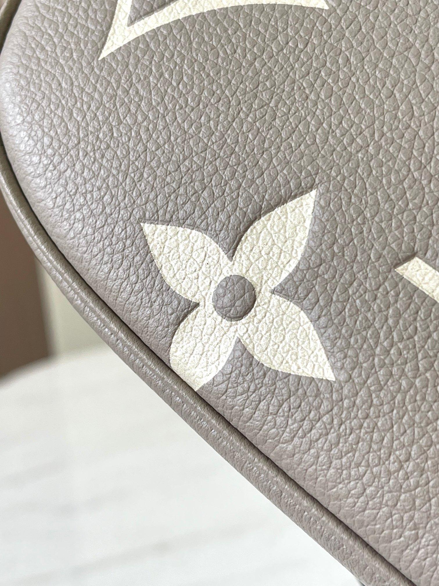 Louis Vuitton Bagatelle - 상세 이미지