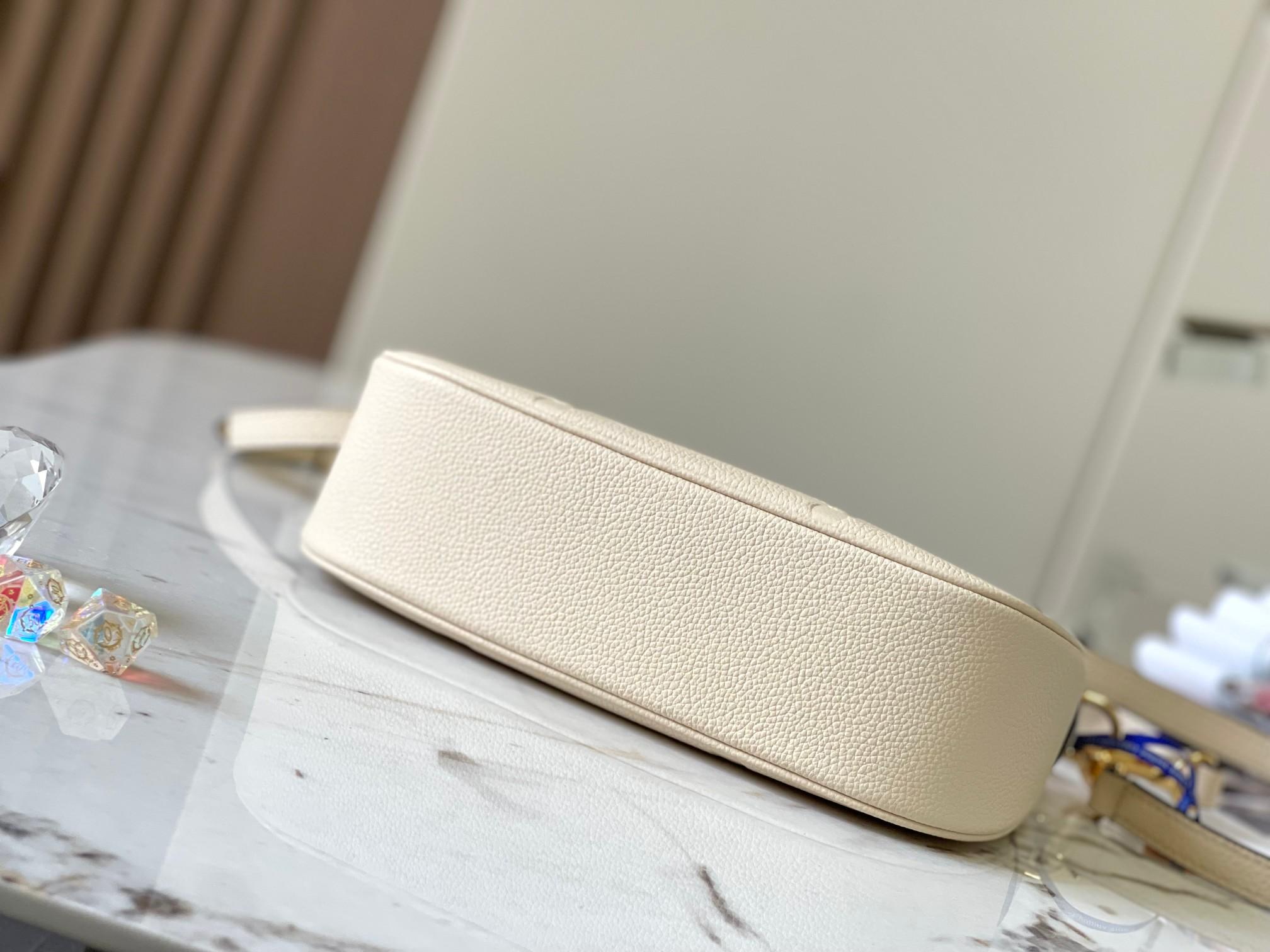Louis Vuitton Bagatelle - 상세 이미지