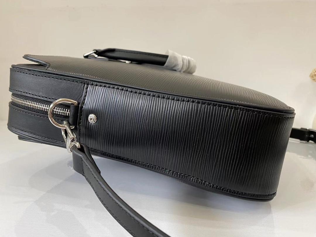 Louis Vuitton Dandy MM Epi - 상세 이미지