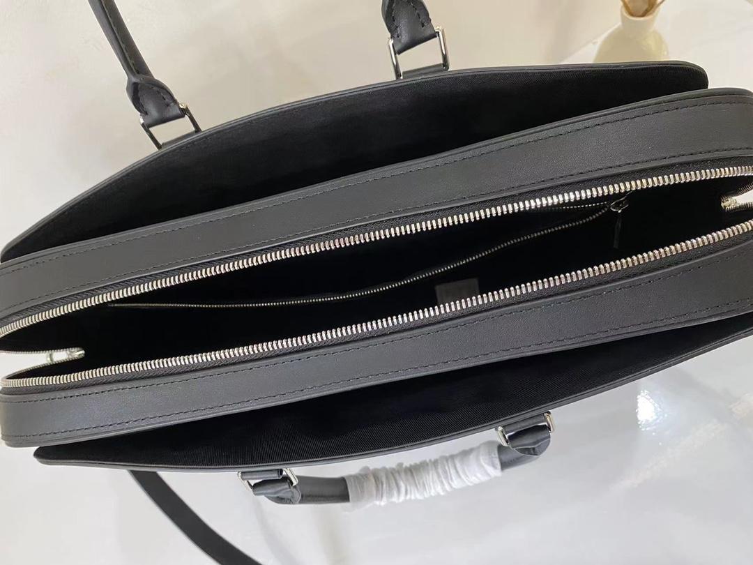 Louis Vuitton Dandy MM Epi - 상세 이미지