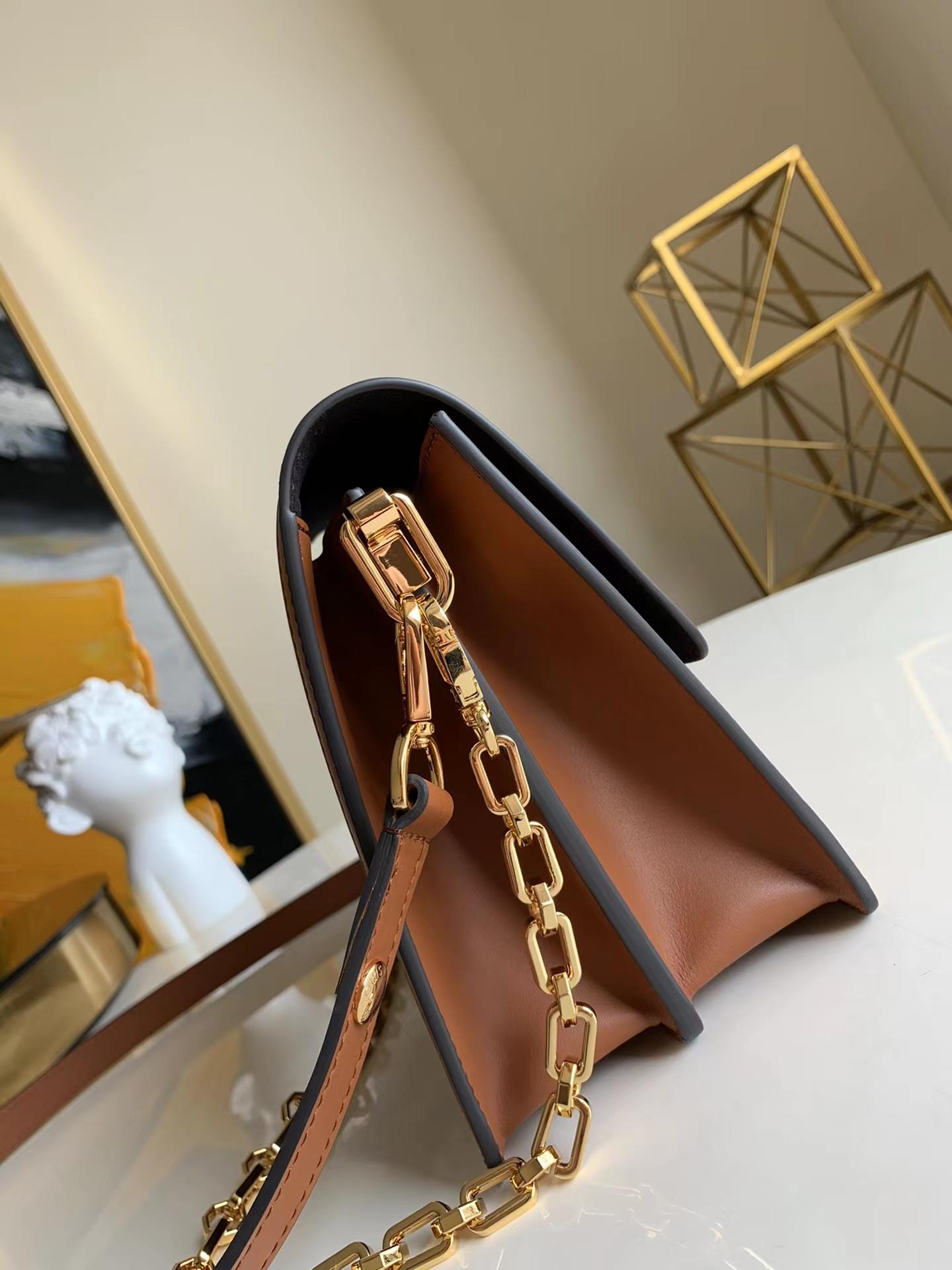 Louis Vuitton Dauphine Mini MM - 상세 이미지