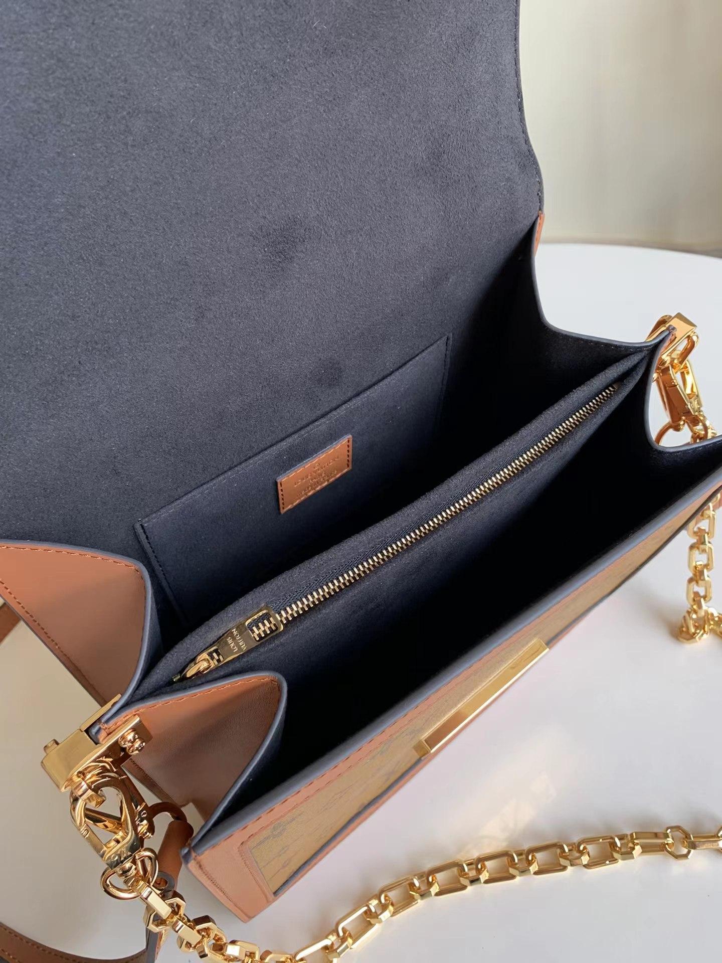 Louis Vuitton Dauphine Mini MM - 상세 이미지
