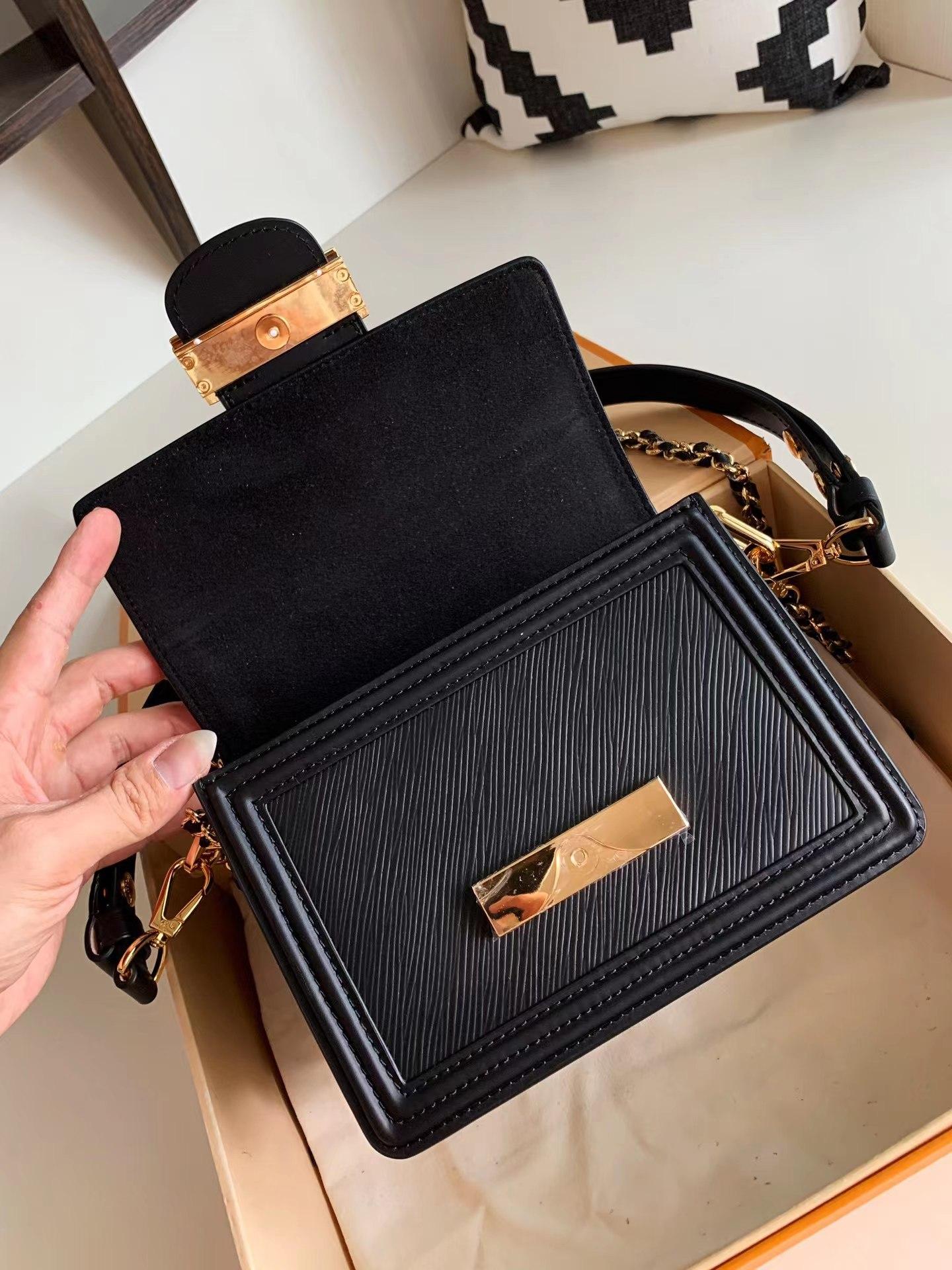 Louis Vuitton Dauphine Mini MM - 상세 이미지