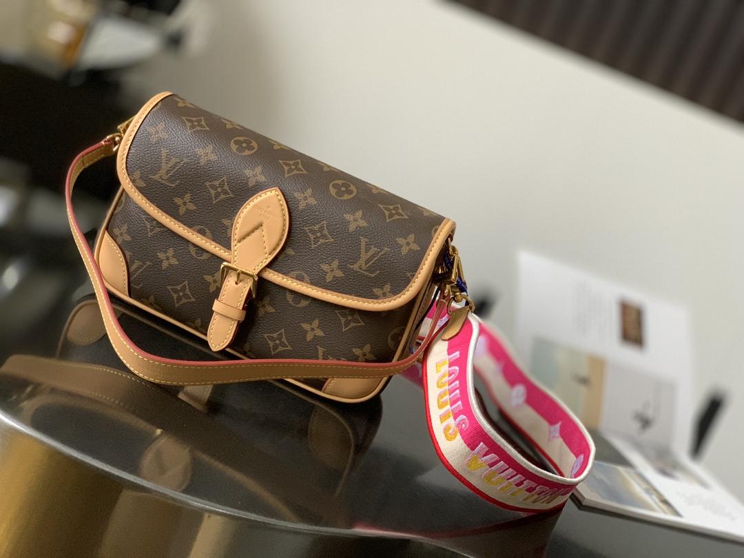 Louis Vuitton Diane Monogram - 상세 이미지
