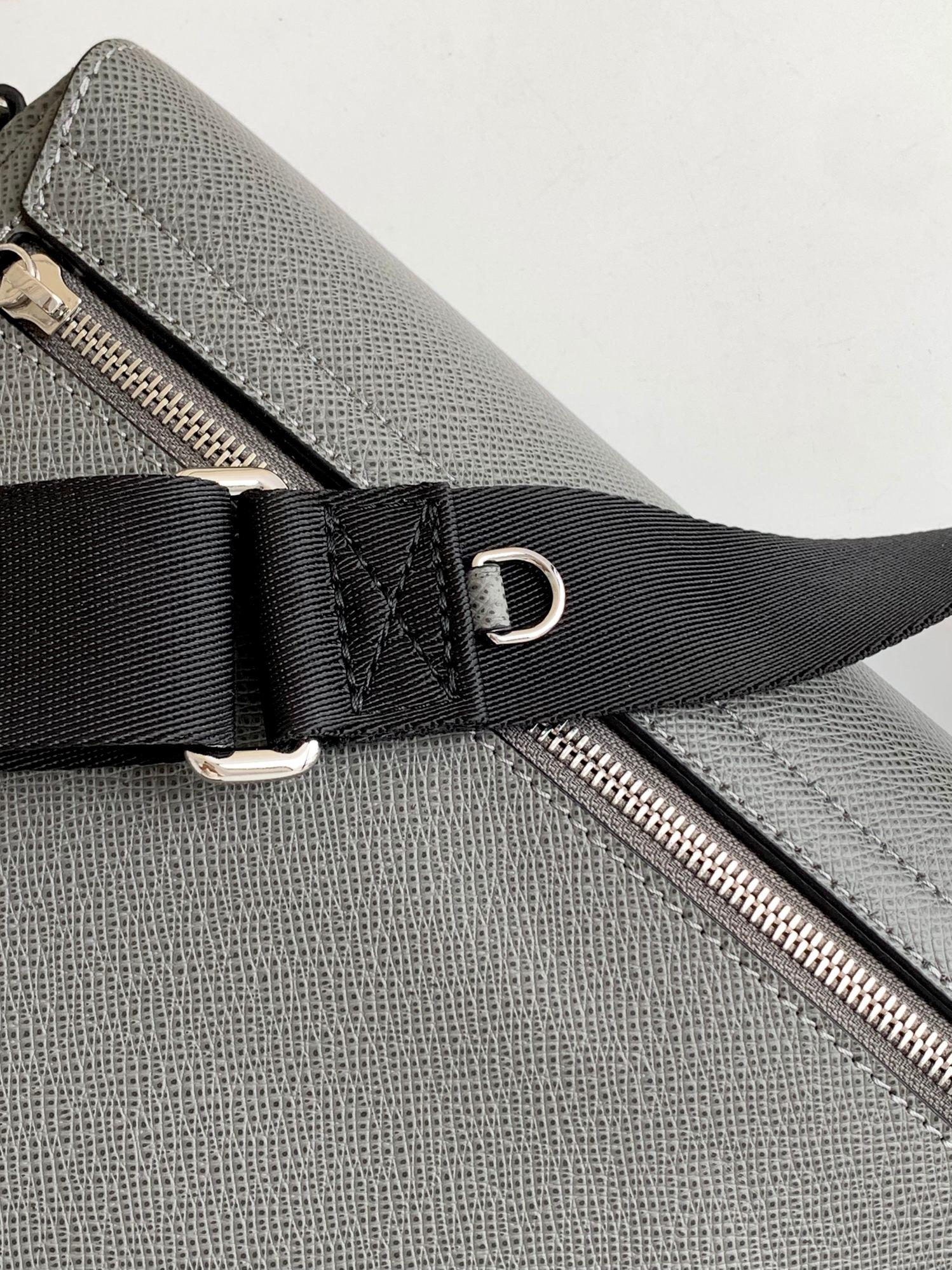 Louis Vuitton Louis Vuitton District PM Taiga 레플리카 6번 이미지 - Bag | 세미샵 레플리카 사이트